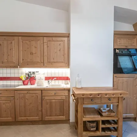 Le Paradis Apartment